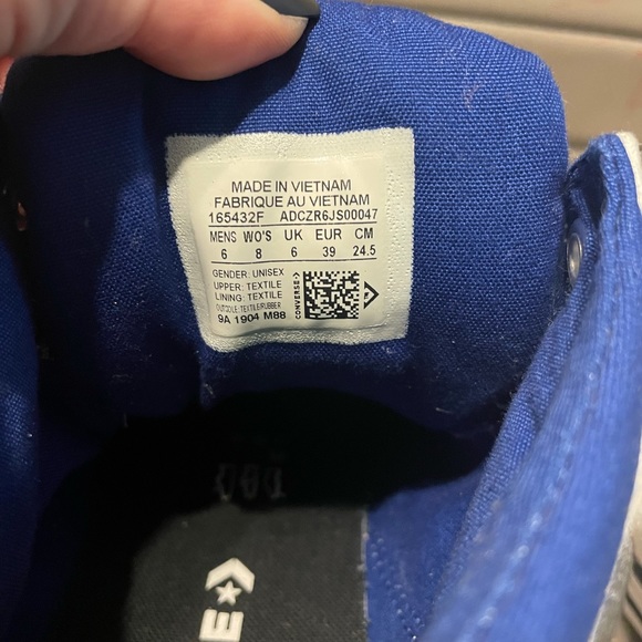 Converse - Picture 6 of 6